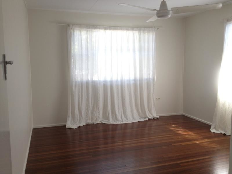 393 Philp Avenue, Frenchville QLD 4701